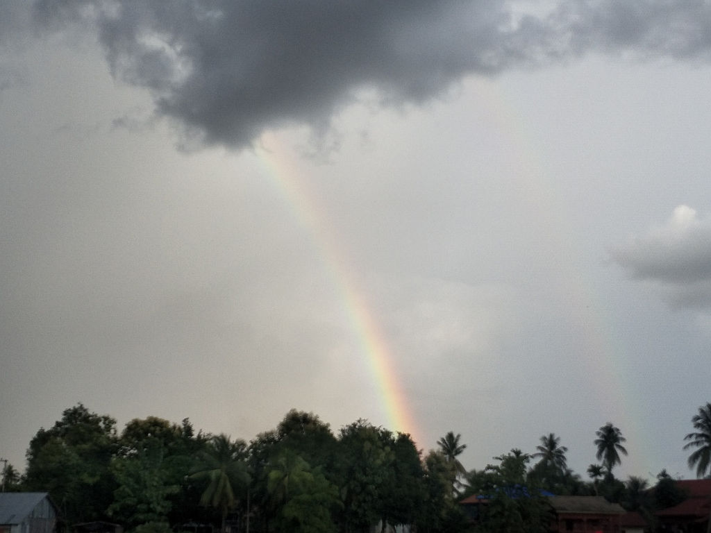 Rainbow over Don Khone