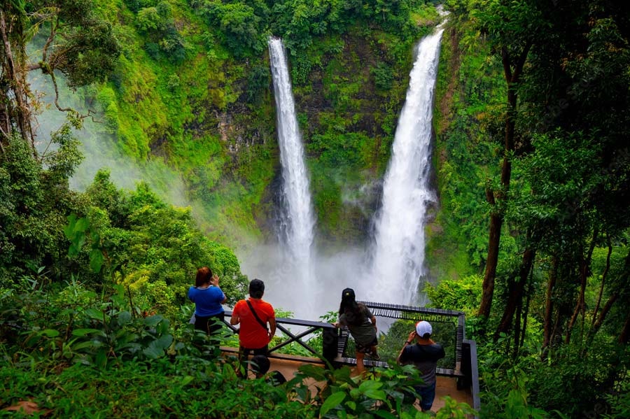 Tad Fane twin waterfalls