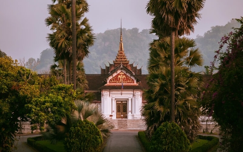 Monks morning alms walk at Wat Luang Pakse